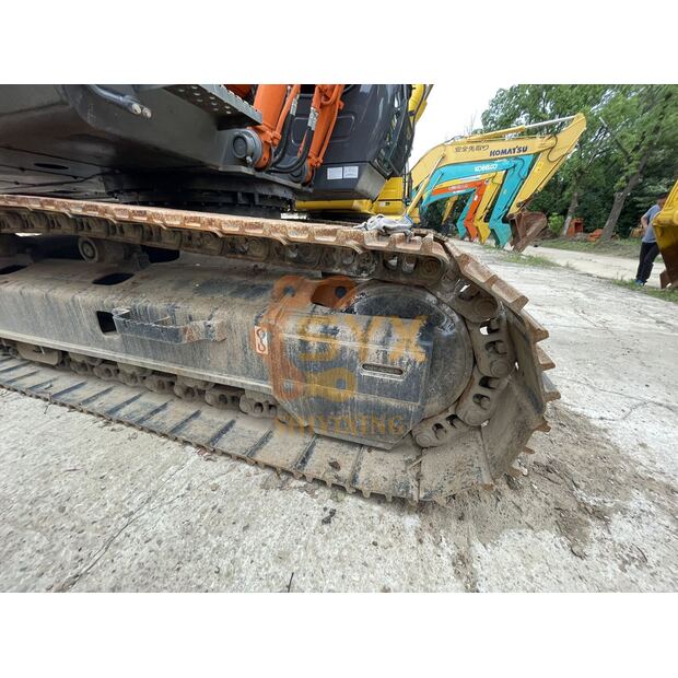 2022 Hitachi ZX240-3G-41668085