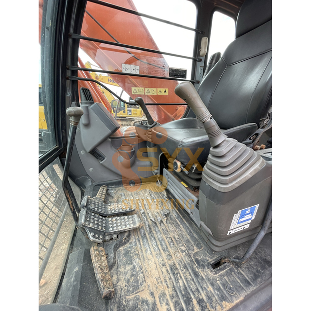2022 Hitachi ZX240-3G-41668091