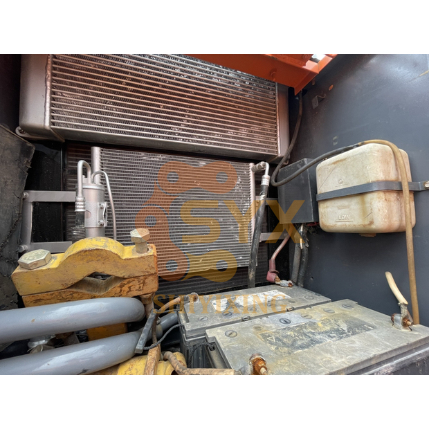 2022 Hitachi ZX240-3G-41668093