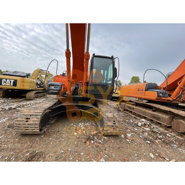 2022 Hitachi ZX240-3G-41668103