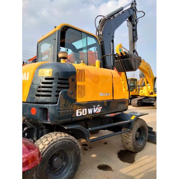 2023 Hyundai 60W-41668316