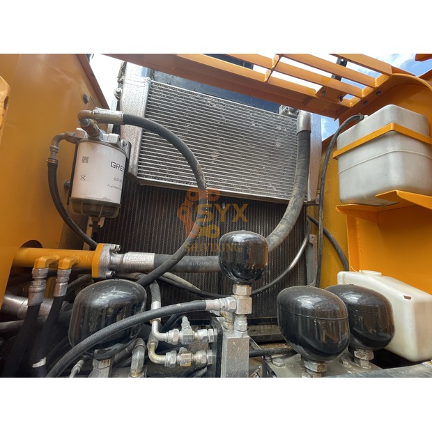 2023 Hyundai 210W-9-41668426