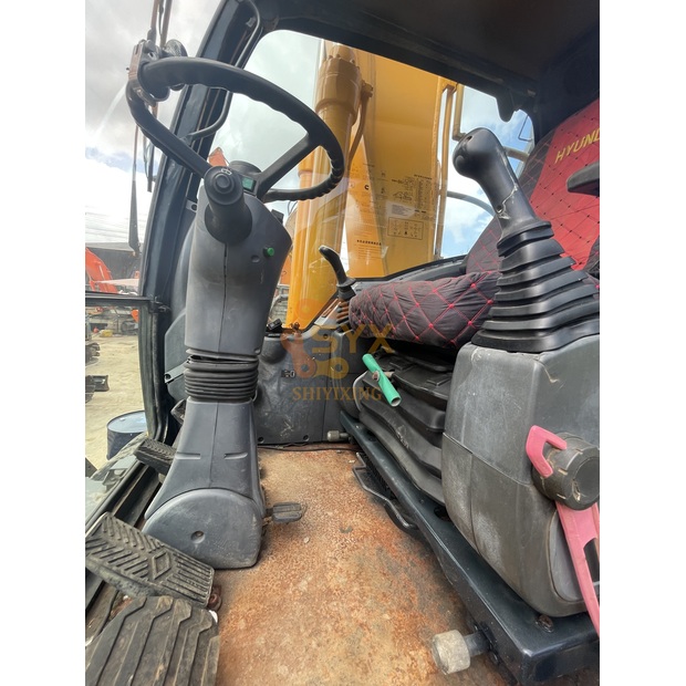 2023 Hyundai 210W-9-41668427