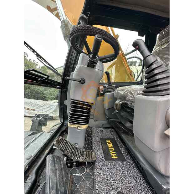 2023 هيونداي 210W-9-41668447