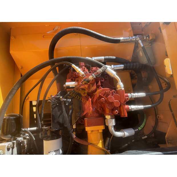 2022 Hyundai 210W-9-41668485