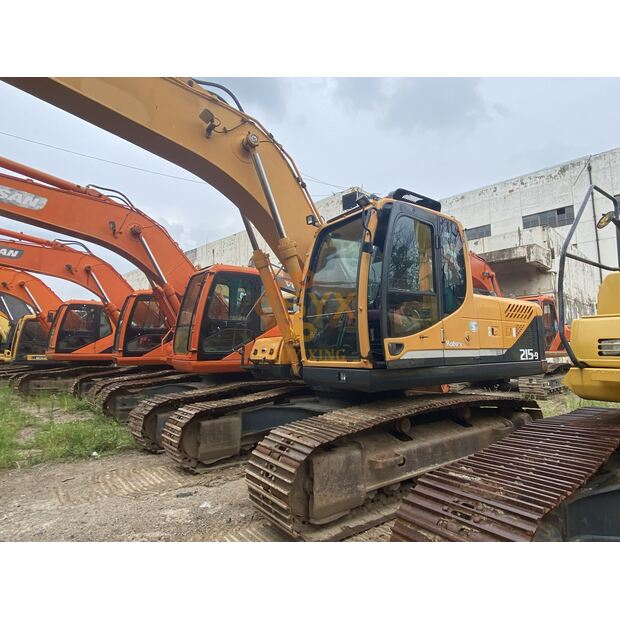 2023 Hyundai 215-9-41668498
