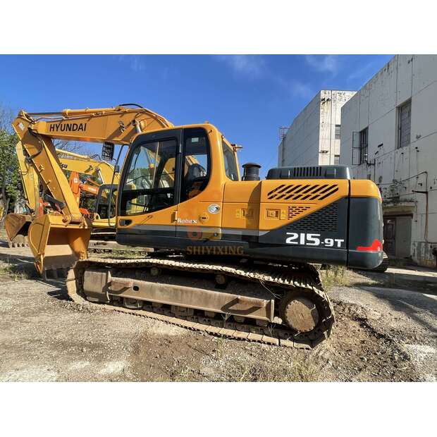 2023 Hyundai 215-9-41668511