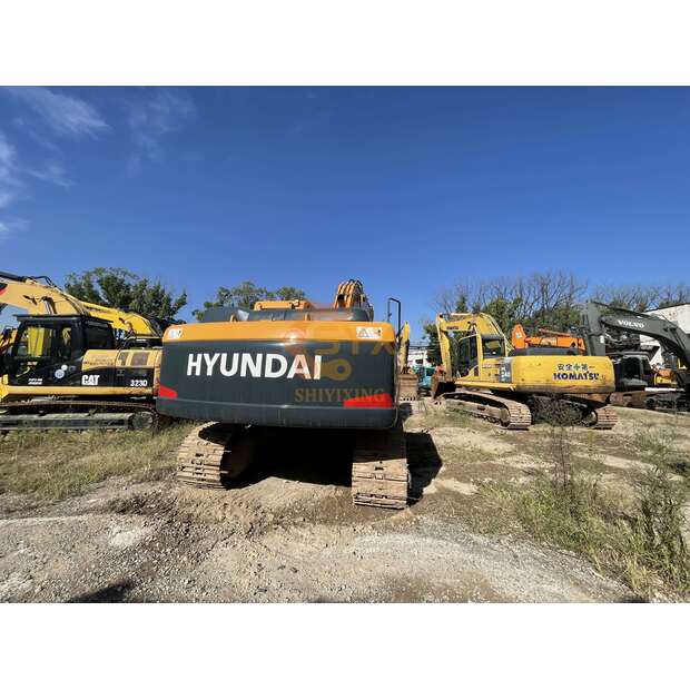 2023 Hyundai 215-9-41668523