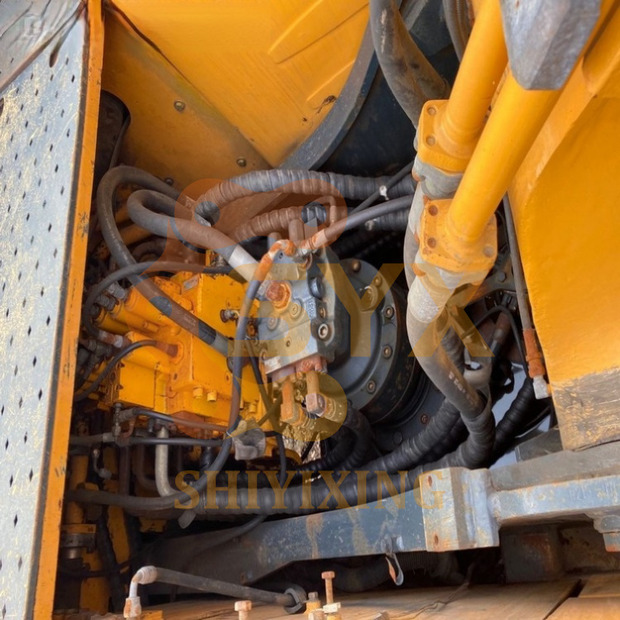 2021 Hyundai 215-9-41668524