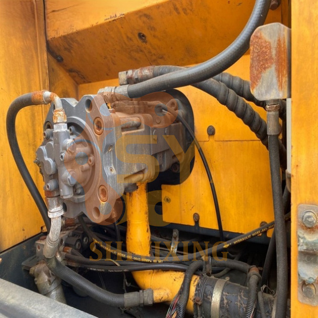 2021 Hyundai 215-9-41668526