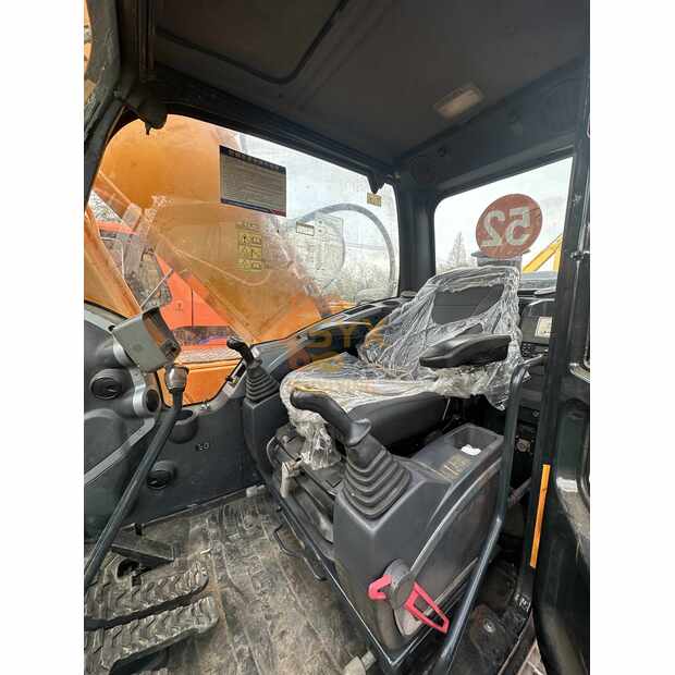 2023 Hyundai 220-9S-41668612