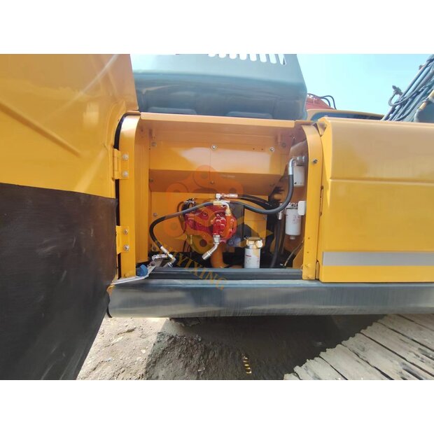 2022 Hyundai 220-9S-41668620