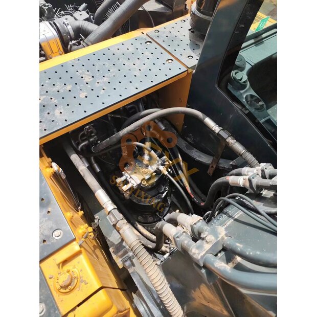 2022 Hyundai 220-9S-41668628