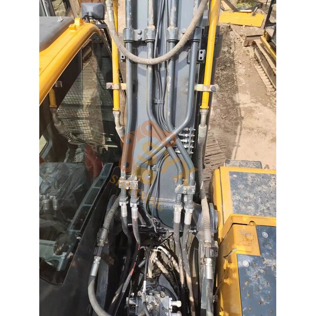 2022 Hyundai 220-9S-41668630