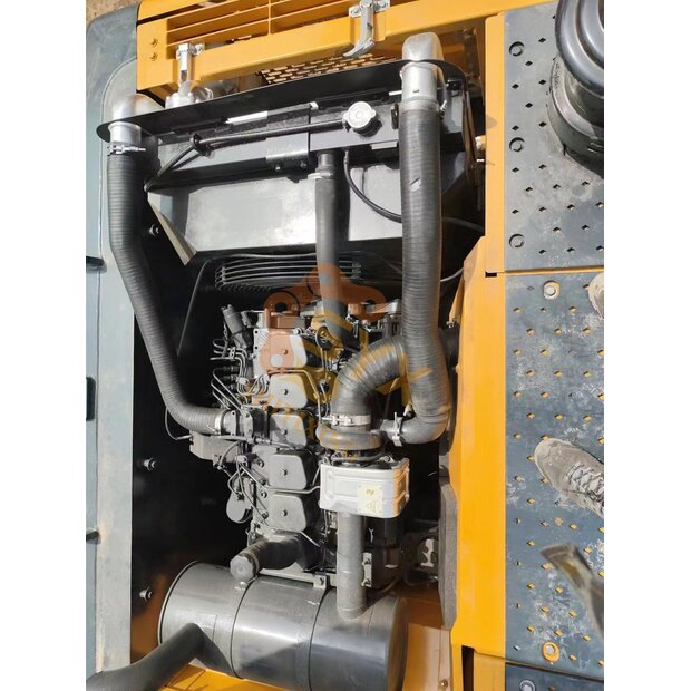 2022 Hyundai 220-9S-41668631