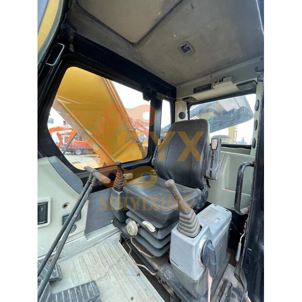 2021 Hyundai 225-7-41668650