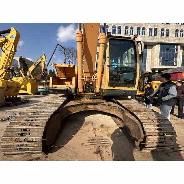 2022 Hyundai 225LC-9T-41668677