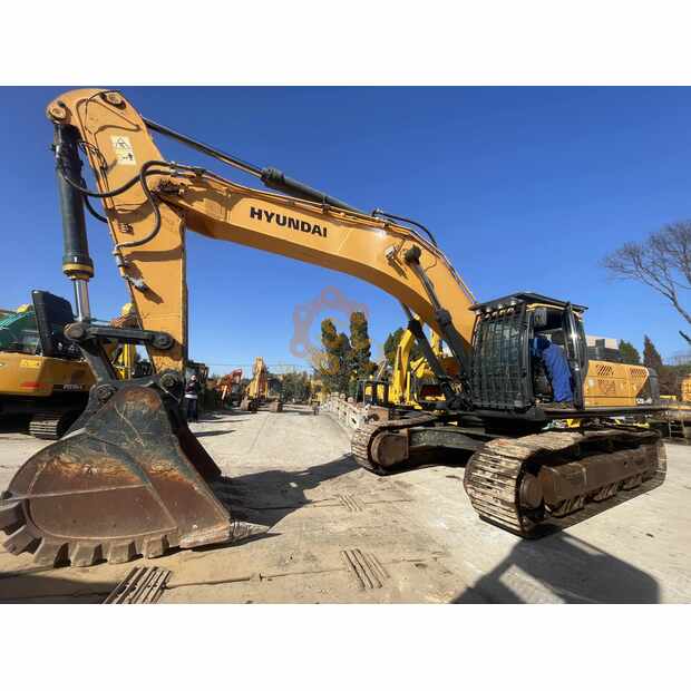 2021 هيونداي 520L-9VS-41668806