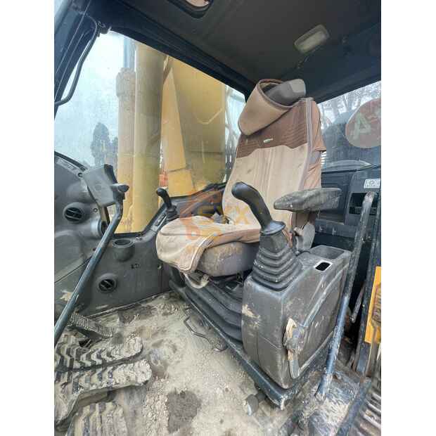 2023 Hyundai R300LC-9S-41668848