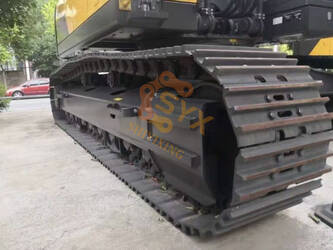 صورة ل حفارات مجنزرة 2024 فولفو EC380DL