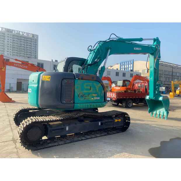 2023 كوبيلكو SK135SR-41668995