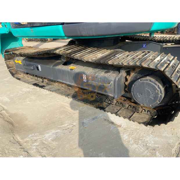 2023 كوبيلكو SK135SR-41669001