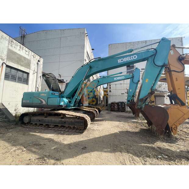 2021 كوبيلكو SK210-41669173