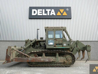 صورة ل جرارات 2008 كاتربيلر D7G Ex-army