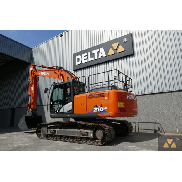2021 Hitachi ZX210LC-6-41669744