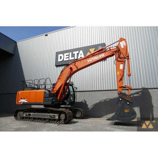 2021 Hitachi ZX210LC-6-41669749