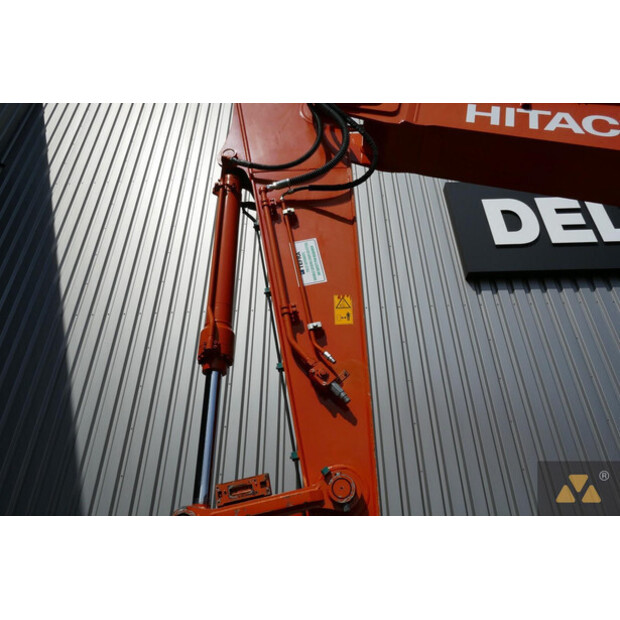 2021 Hitachi ZX210LC-6-41669752