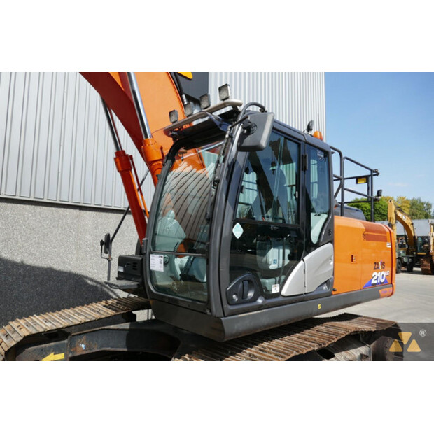 2021 Hitachi ZX210LC-6-41669755