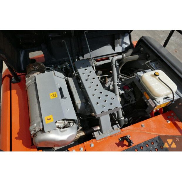 2021 Hitachi ZX210LC-6-41669757