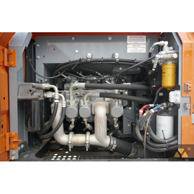 2021 Hitachi ZX210LC-6-41669758