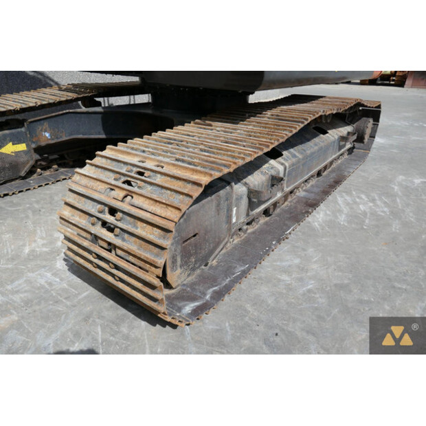 2021 Hitachi ZX210LC-6-41669771