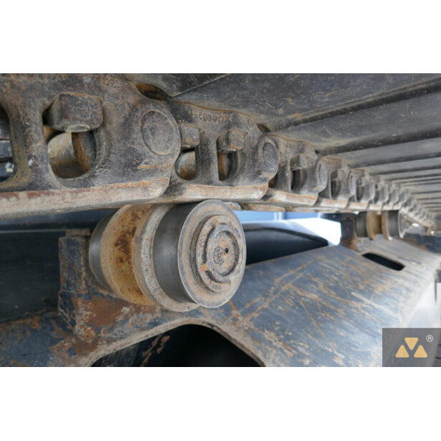 2021 Hitachi ZX210LC-6-41669778