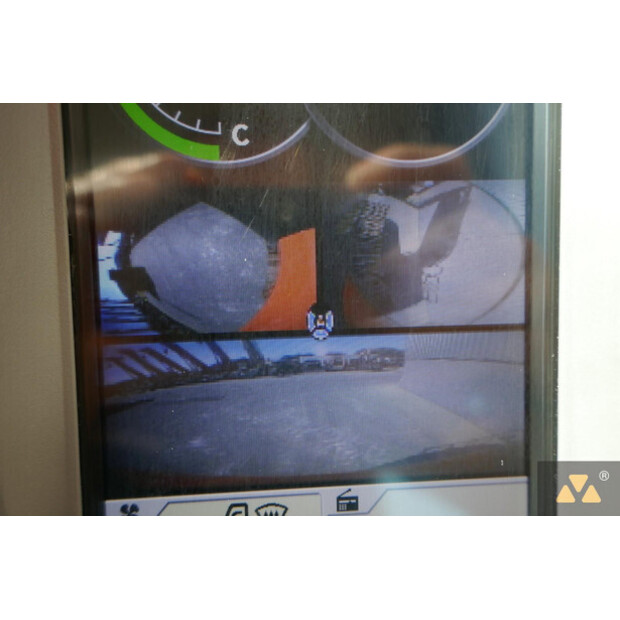 2021 Hitachi ZX210LC-6-41669789