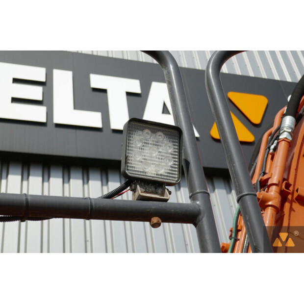 2021 Hitachi ZX210LC-6-41669793