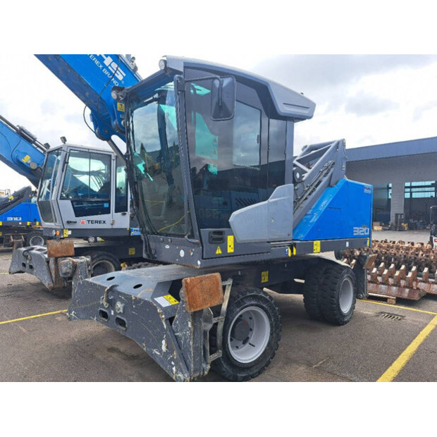 2020 FUCHS MHL320F-41670086
