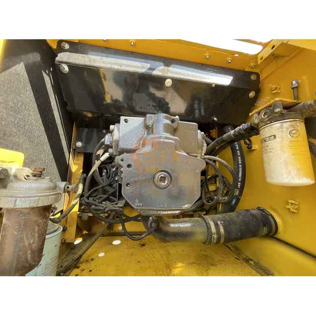 2022 Komatsu PC200-41670895