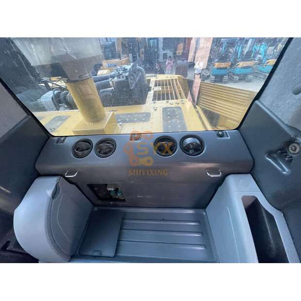 2023 كوماتسو PC200-8-41671004