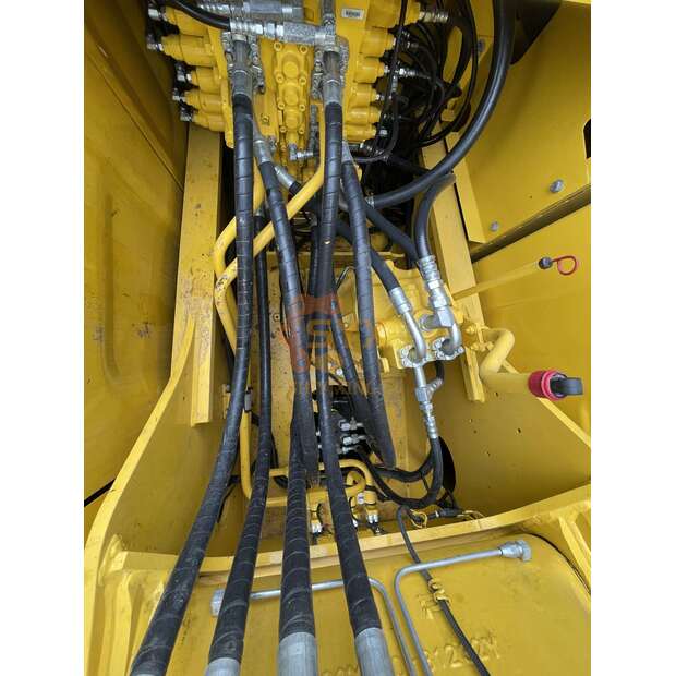2022 Komatsu PC200-8-41671049
