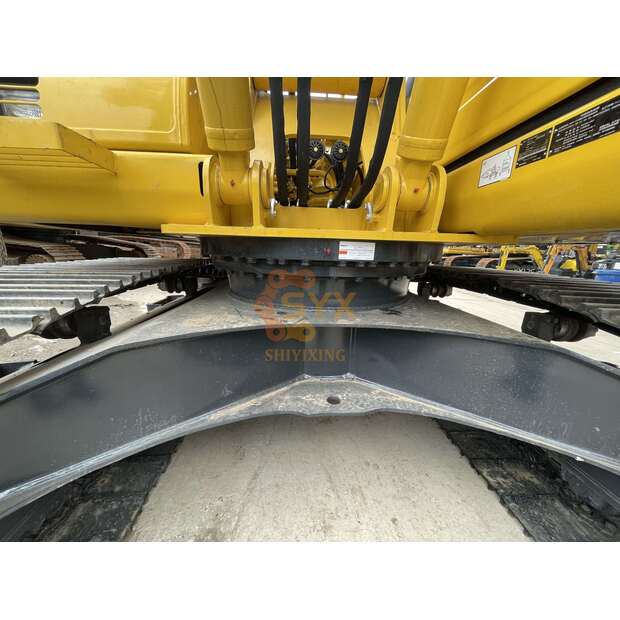 2022 Komatsu PC200-8-41671054