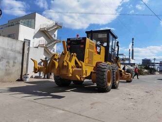 Image de NIVELEUSES 2021 Caterpillar 140H