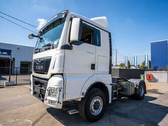 صورة ل رؤوس شاحنات 2021 مان TGX 18.510