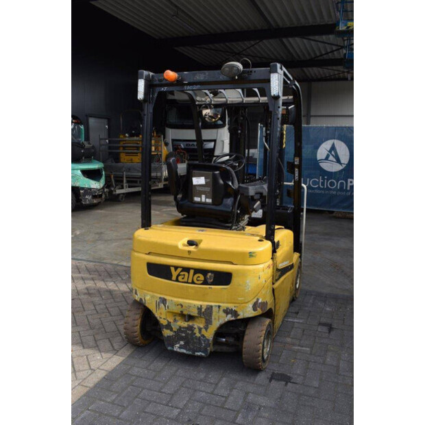 2016 Yale ERP16VF-41676590