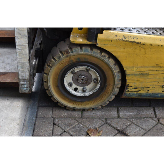 2016 Yale ERP16VF-41676597