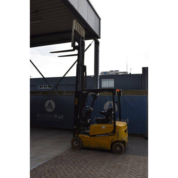 2016 Yale ERP16VF-41676612
