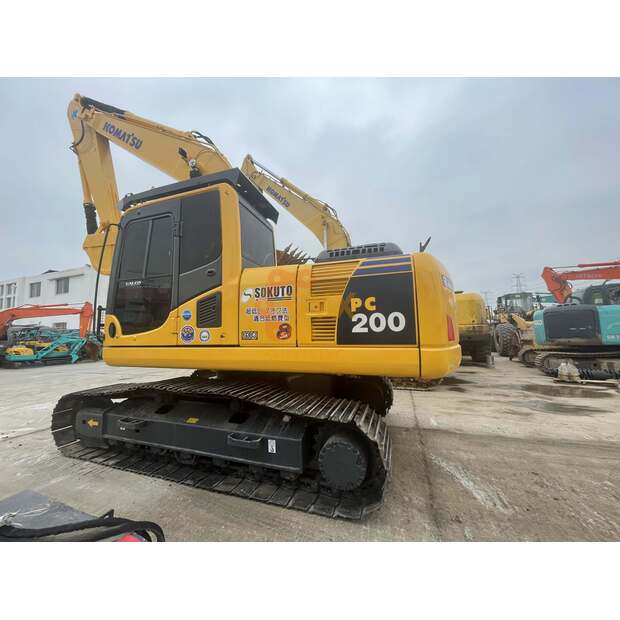 2023 Komatsu PC200-8-41690029