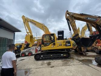 Image for EXCAVATORS 2022 Komatsu PC200-8